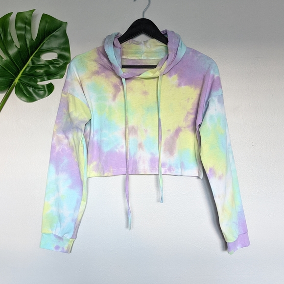 Tops - Pastel tie dye cropped hoodie pull over